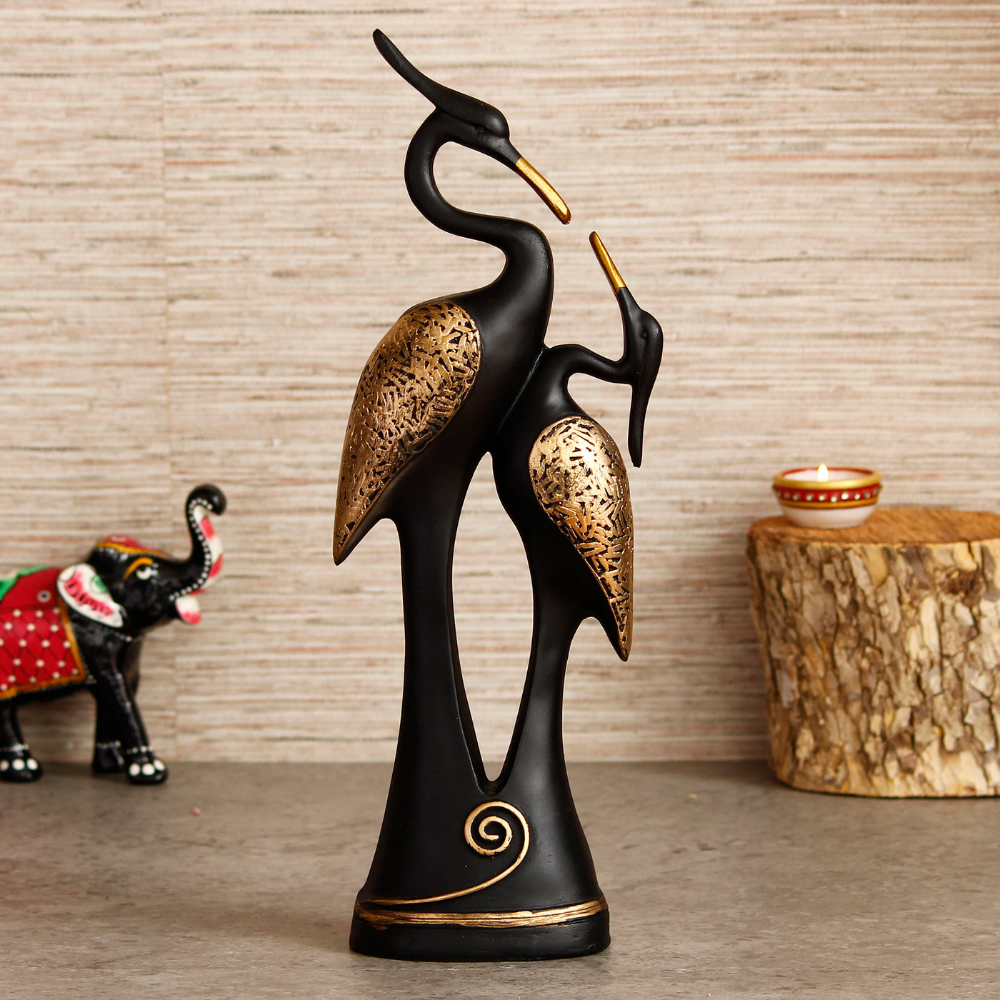 Handcrafted eCraftIndia Black Loving Swan Couple Polyresin